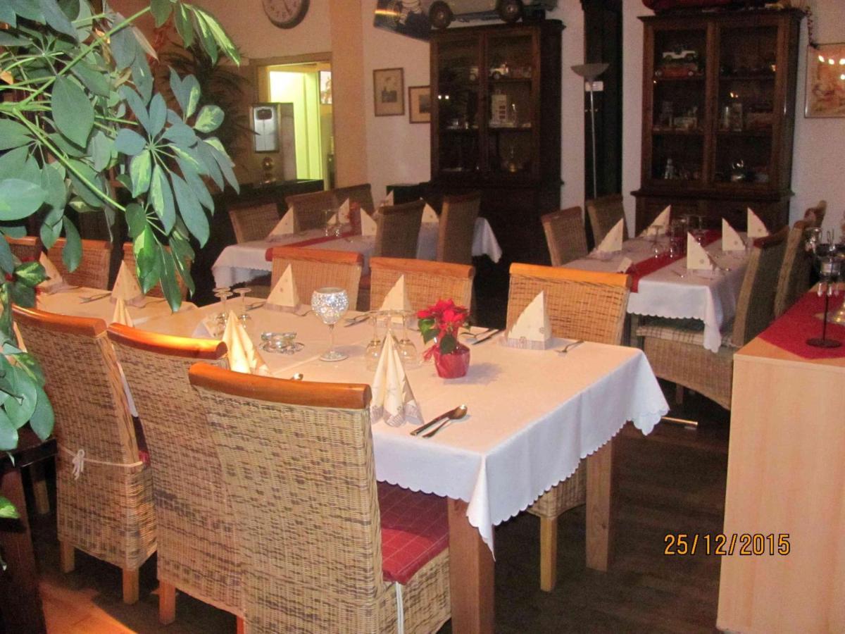 Quierschied Altes Saengerheim酒店 外观 照片